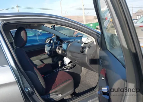 2022 Mitsubishi Mirage G4 Black Edition z USA, uszkodzony, nr VIN ML32FUFJ9NHF08593